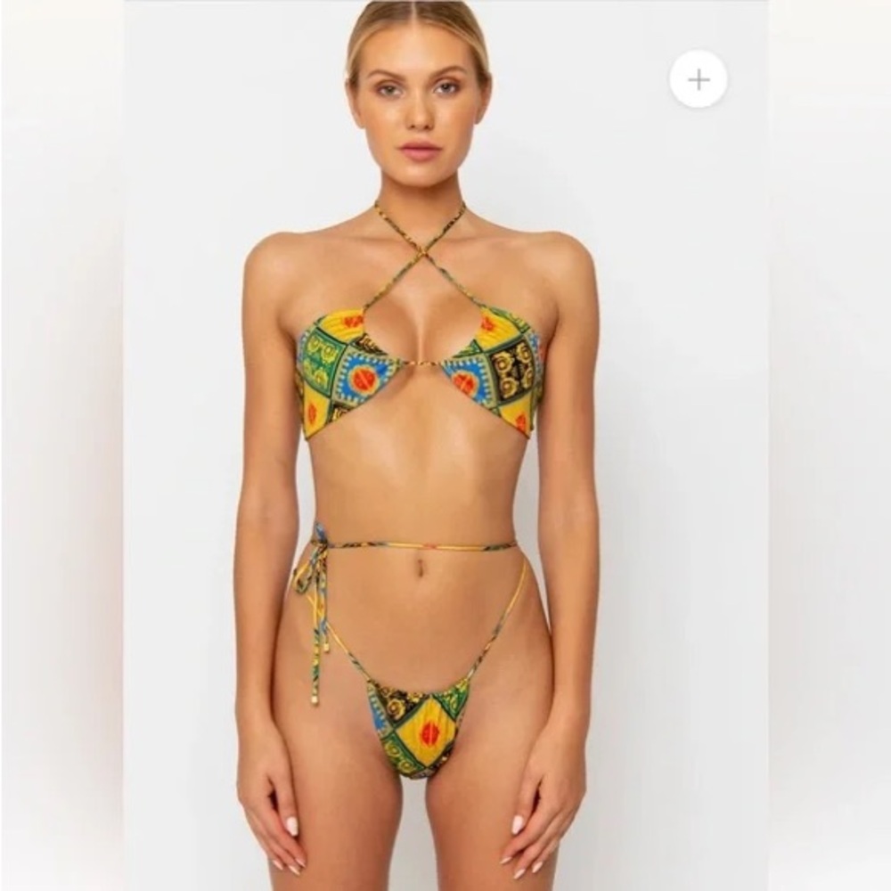 NAOMI BAROQUE - TIE SIDE BIKINI BOTTOMS Size Small